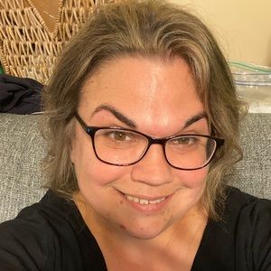 Meet your Posher, Elisabeth